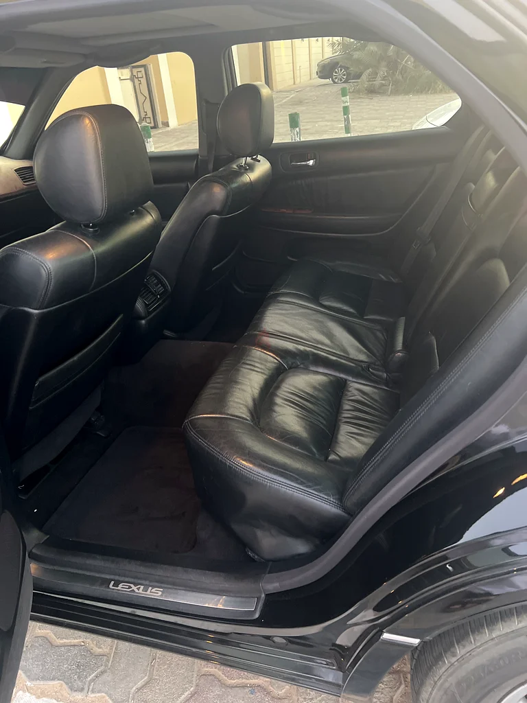 لكزس LS400 سنة 2000 - محرك V8 - المواصفات الأمريكية - حالة ممتازة63225312871425111