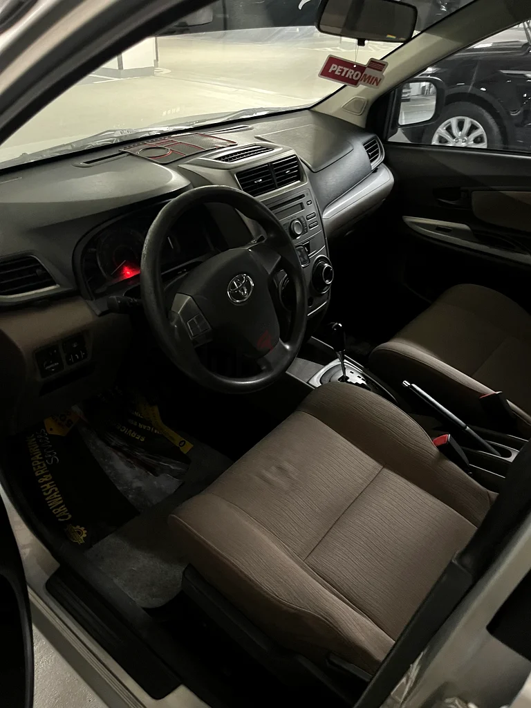 Toyota Avanza SE Model 201663147687012225113