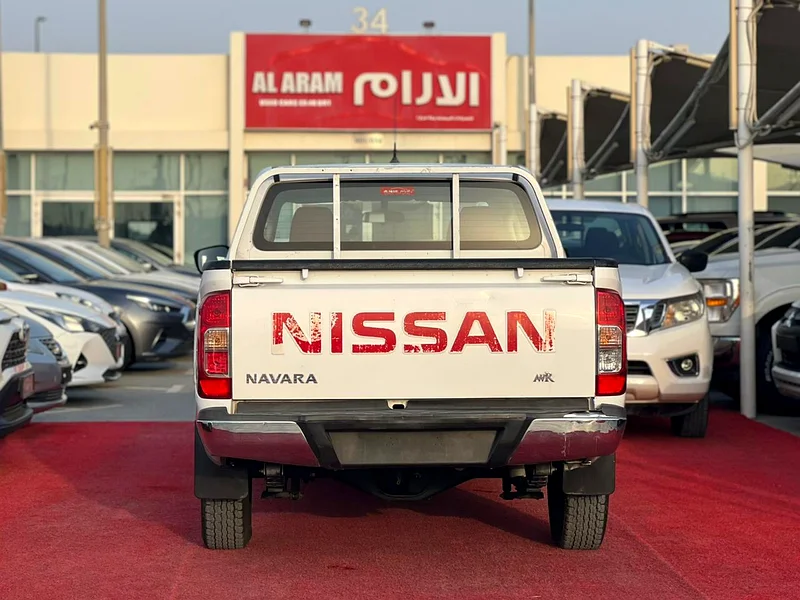 2020 Nissan Navara I 4x2 I Automatic I Ref#74263168031385345114