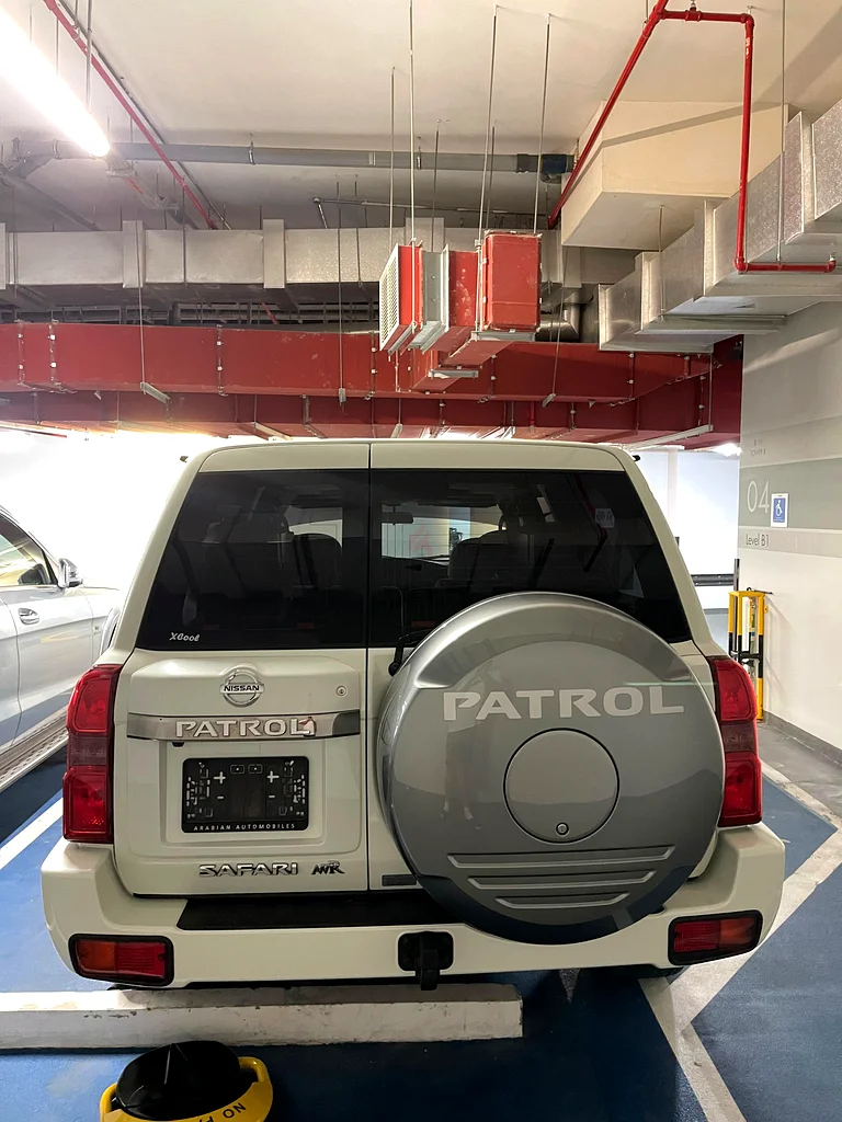 Nissan patrol safari 7,500km only63148163799682114