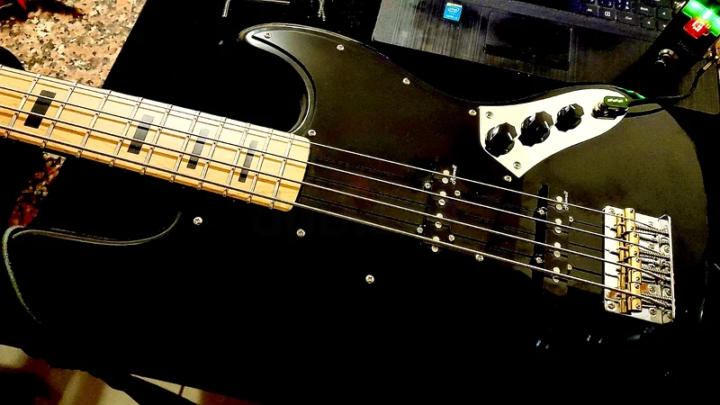 Harly Benton V7 Series Electric Bass Guitar - Unleash Your Sound!63227276185858114