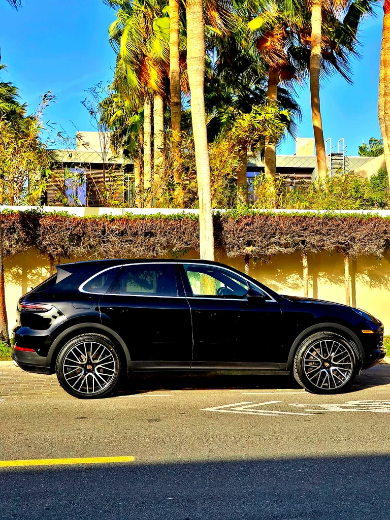 Porsche Cayenne Standard63150022792321111