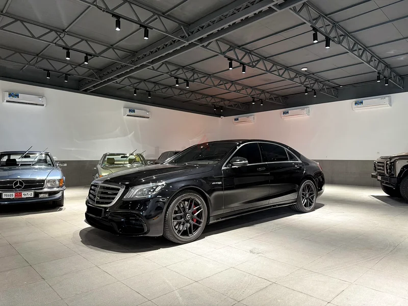 Very clean well maintained original paint first owner S63 AMG63162463583235113