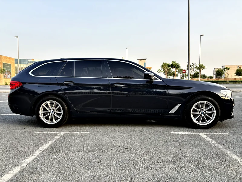 BMW 520i / 2018 / GCC/ AGENCY MAINTAINED/ 2KEYS63142584287745114