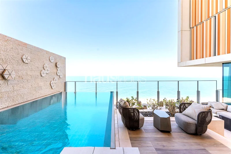 Sky court | Seaview Pool | Turn-key | Vacant64010003553410113