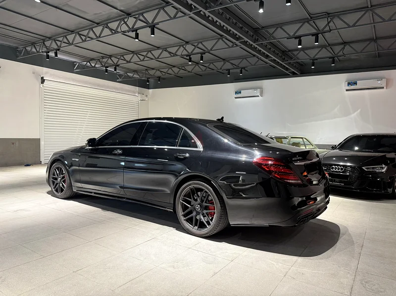 Very clean well maintained original paint first owner S63 AMG63162463583235114