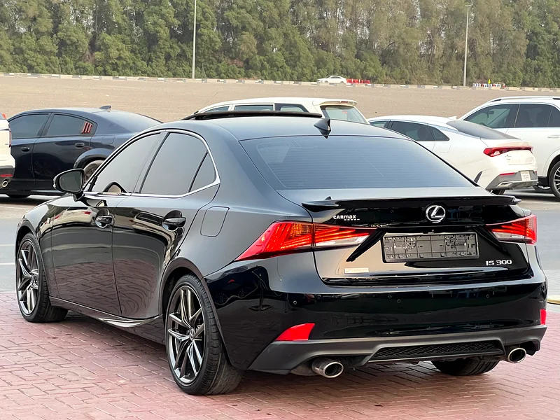 لكزس is300 موديل 2020 امريكي63226744466817114