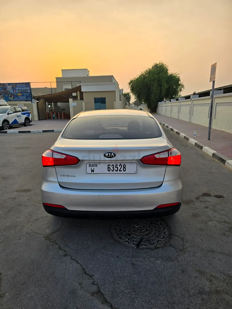 KIA Cerato 201563171745283971113