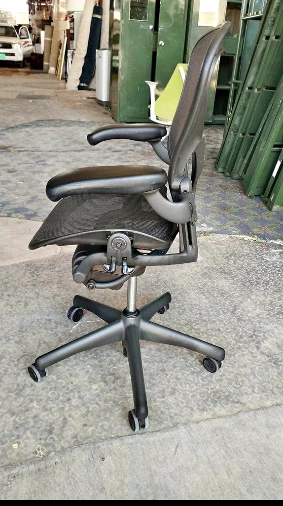 Herman Miller Aeron chair size B good condition63217327076865111