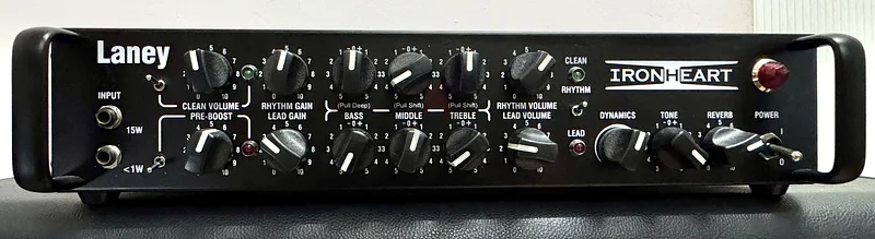 بيع أو مقايضة رأس Laney IRT-STUDIO وخزانة CUB-21263198621301377113