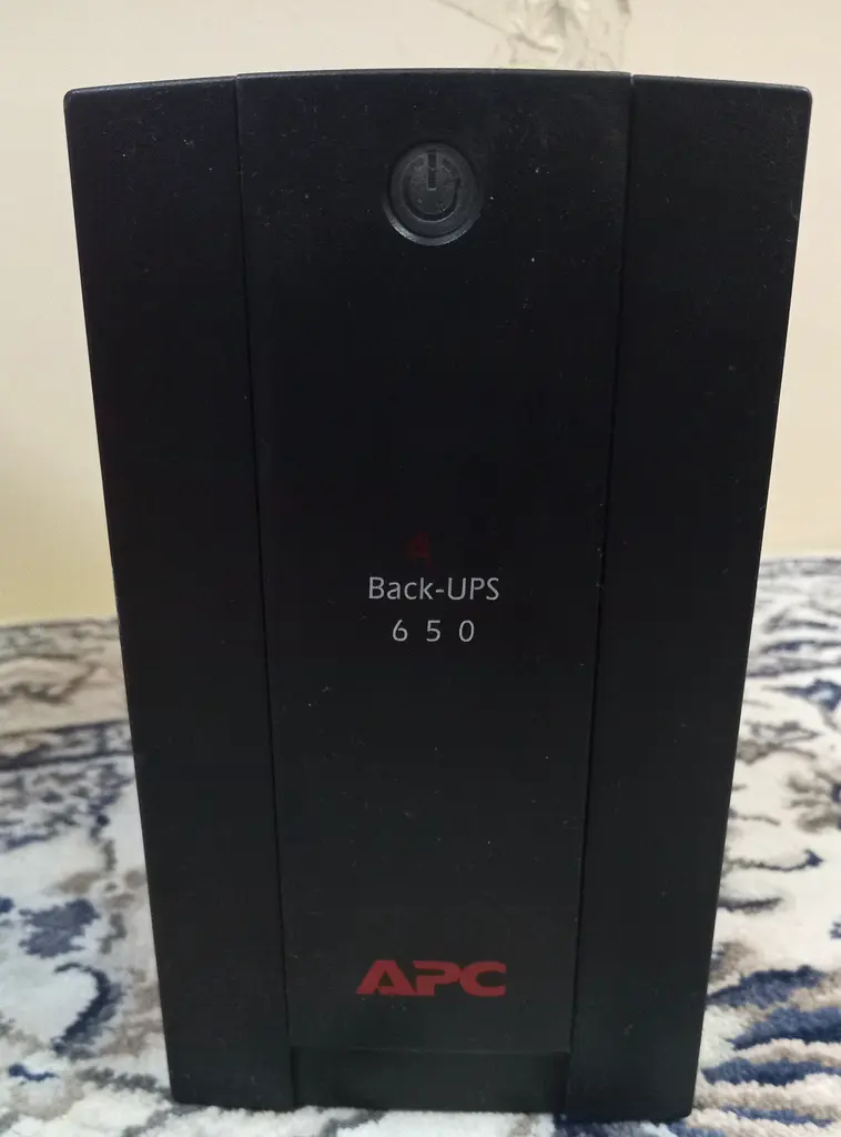 APC أسود يو بي إس63262389369731110