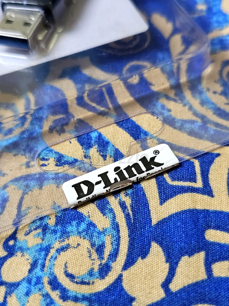 محول واي فاي لاسلكي من D-Link AC1300 عبر منفذ USB63255525372675112