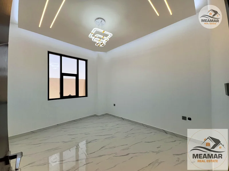 In Al Hailo villa, 5 rooms, excellent finishing63189105958275114