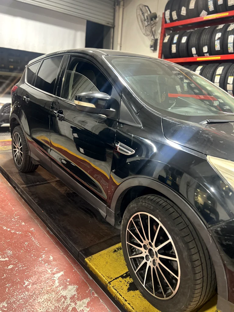 Ford Escape for Sale AED 22,000 Model 201663148644820994111