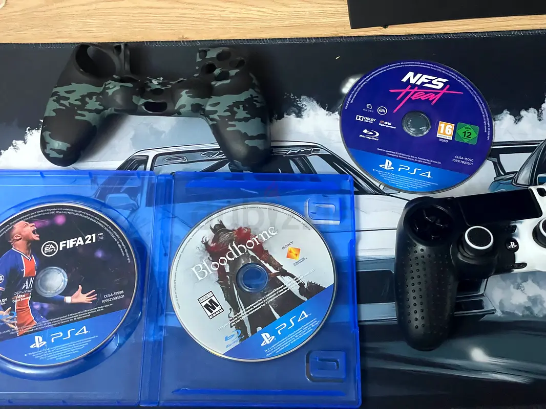 PS4
