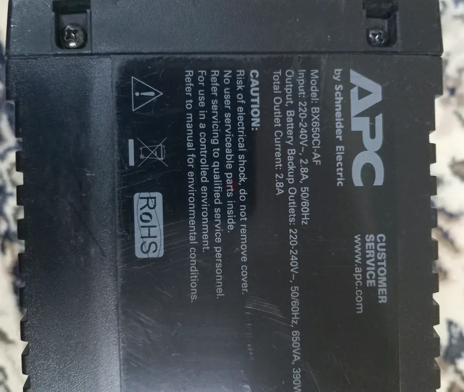 APC أسود يو بي إس63262389369731112