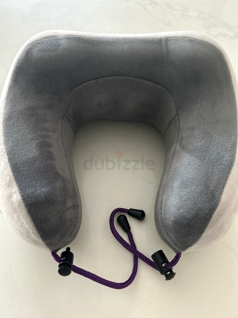 Neck massage pillow63204282210561113
