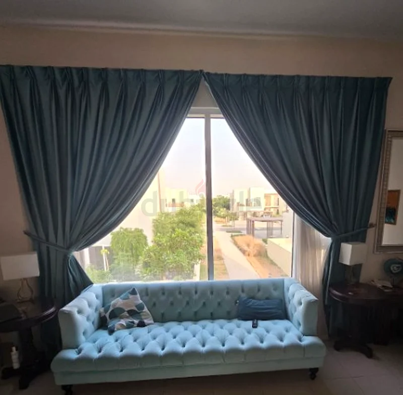 Direct from owner- 2 bed Corner Unit (NO AGENT COMMISSION)63161534075395112