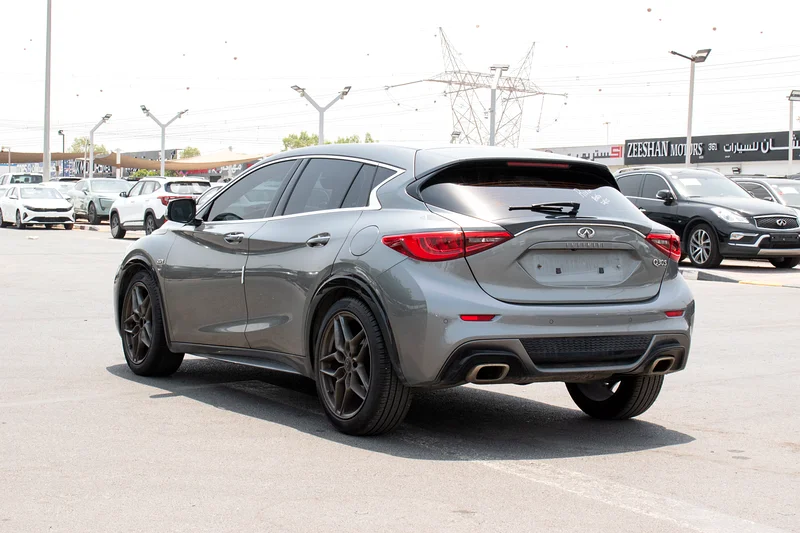 إنفيني Q30 سبورت إسنشال - 2.0 لتر، من كوريا، بدون حوادث63135492288387113