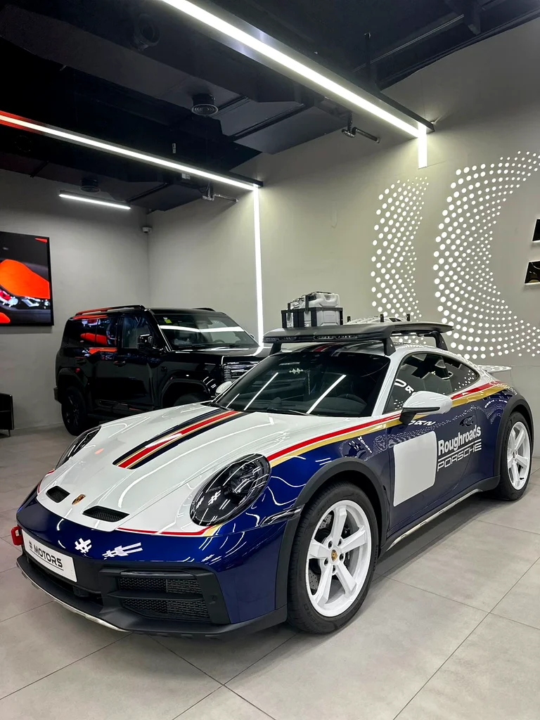 Porsche Dakar 91163226737688322114