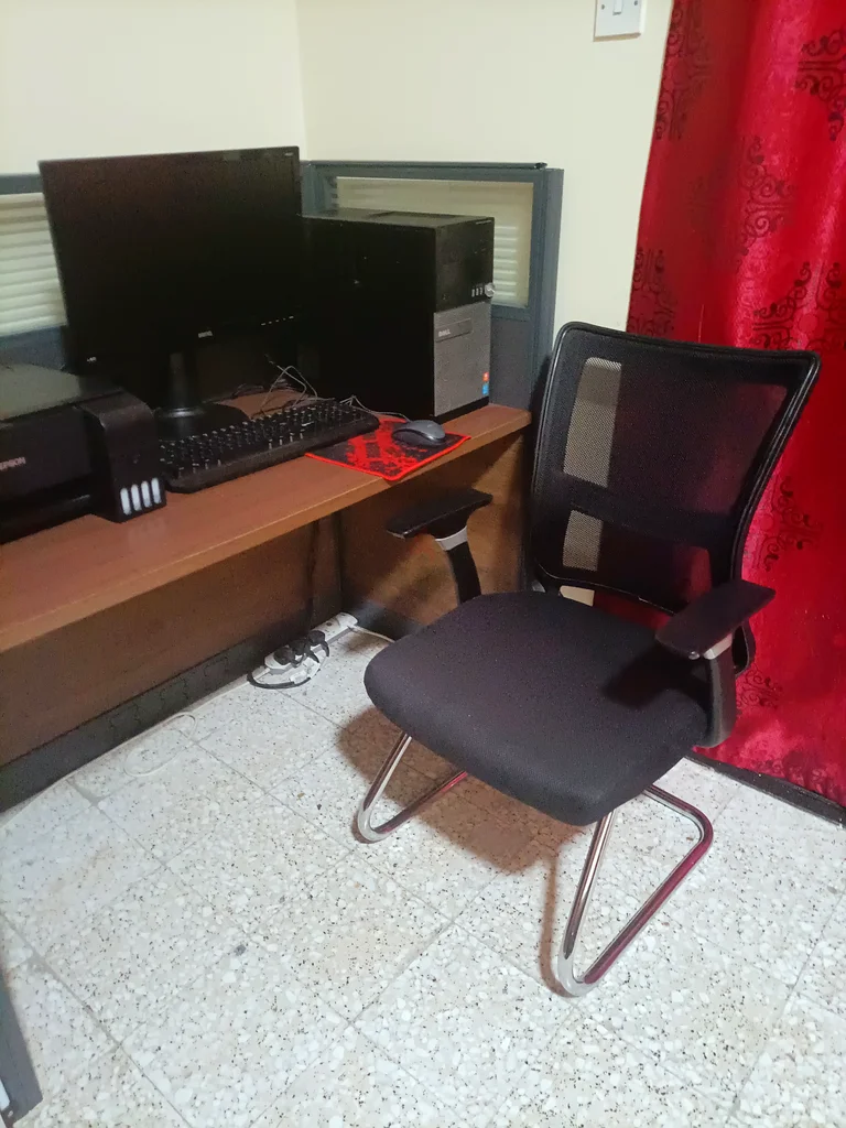 Desktop computer63255537979265113