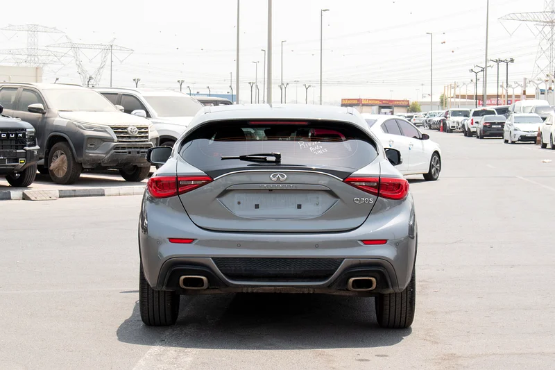 إنفيني Q30 سبورت إسنشال - 2.0 لتر، من كوريا، بدون حوادث63135492288387114