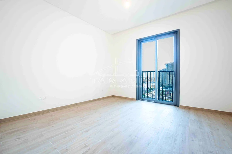 Full park view | Multiple options | Vacant63948938757250112