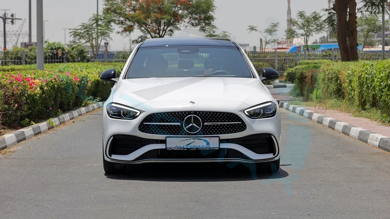 2025 Mercedes-Benz C200 AMG Premium 1.5L RWD GCC 0Km with 2-Year Unlimited Mileage Warranty63177101141378113