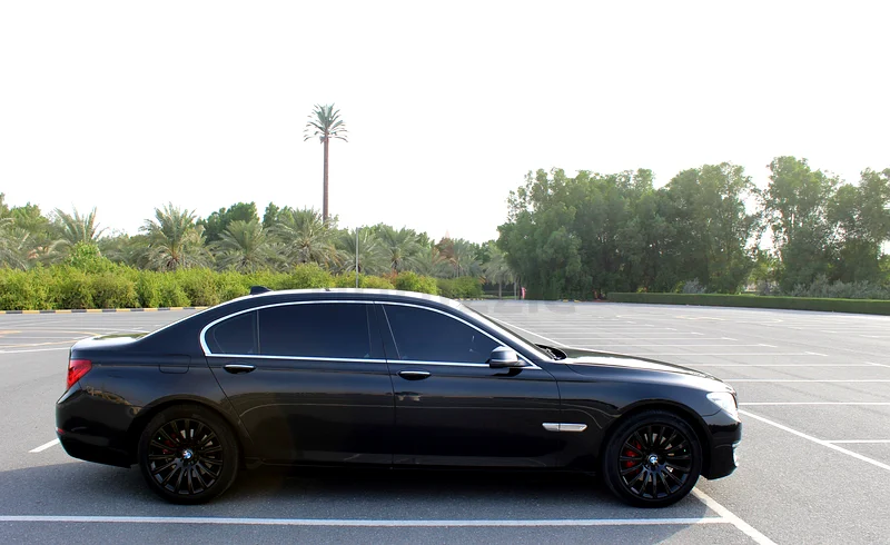 BMW 730LI IN AGENCY CONDITION SINGLE OWNER63160610605058112
