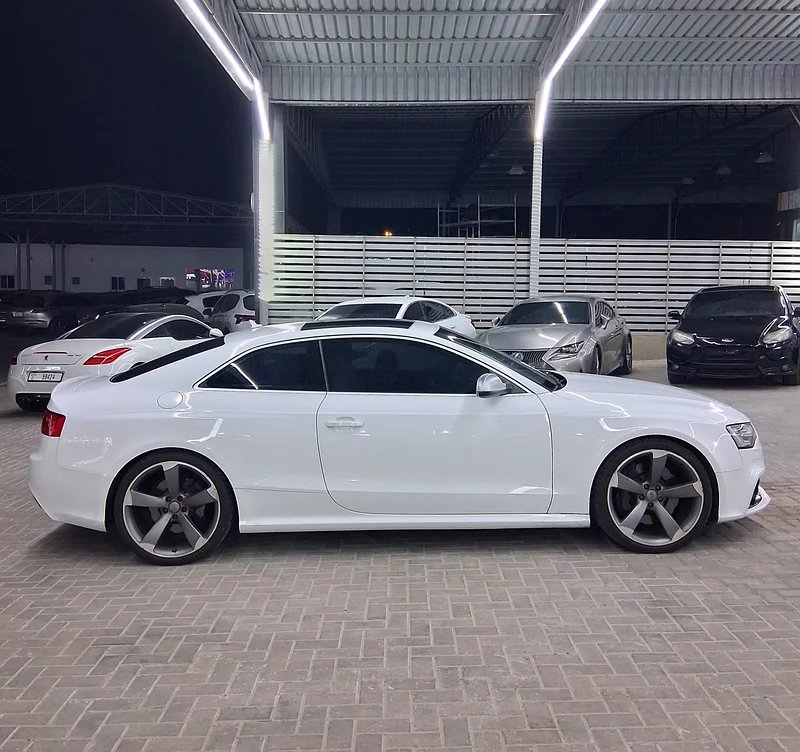 أودي RS5 دول الخليج 2015، بجميع الخيارات، بحالة ممتازة، ملكية فردية، وصيانة جيدة63168971386626114