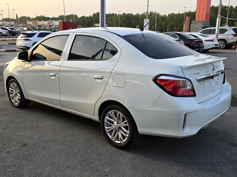 Mitsubishi Attrage 202263224311407619114