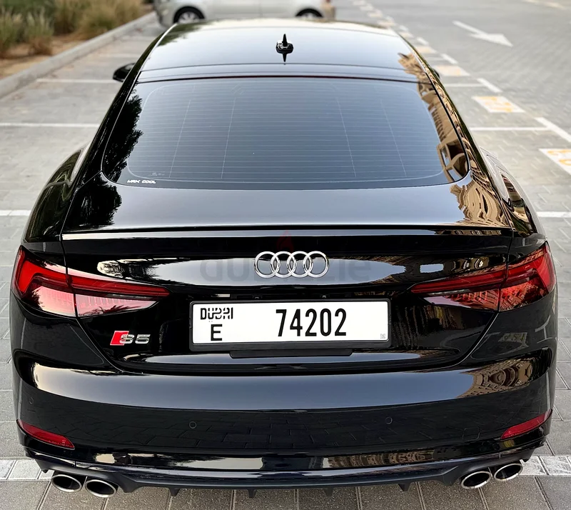 2019 أودي (S5) خط S بـ 4 أبواب، أعلى فئة، إطارات جديدة بحالة جيدة جداً63150024684546114