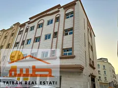 بناية تجارية جديدة للبيع في مويلح الشارقة
