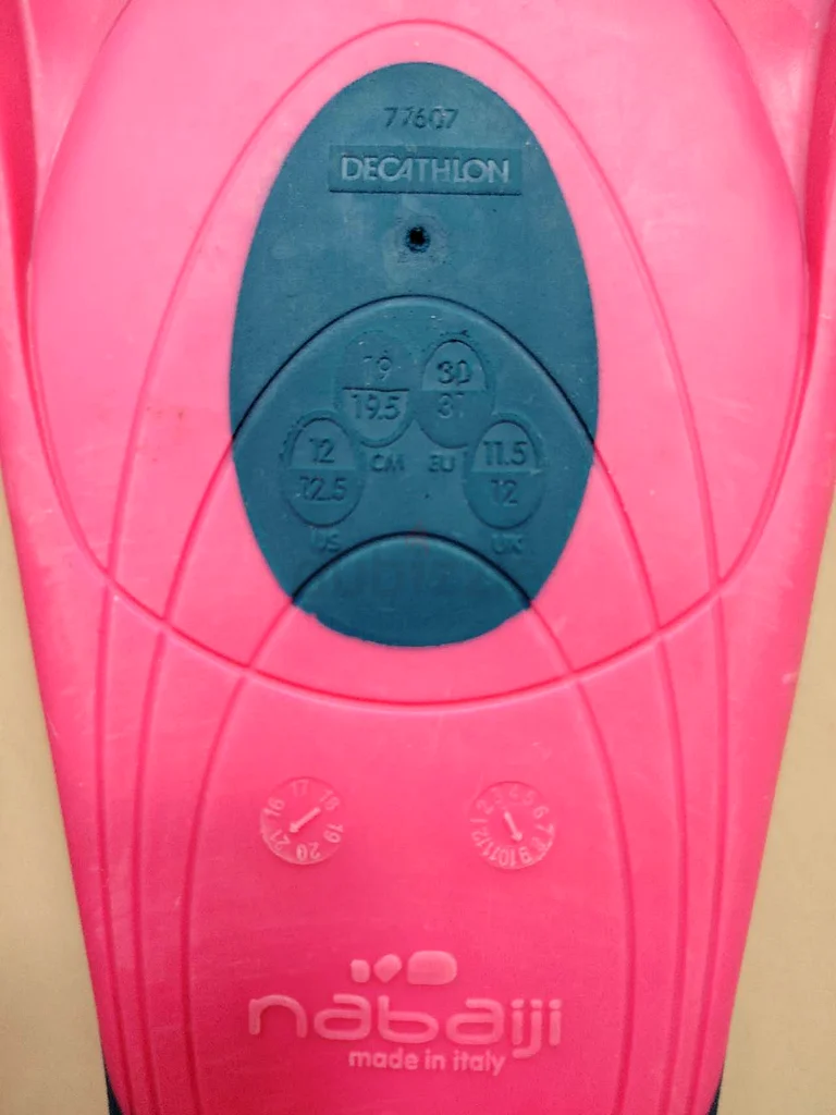 Decathlon NABAIJI Long Swim Fins for kids, UK11.5-12, EU30-3163241657491586111
