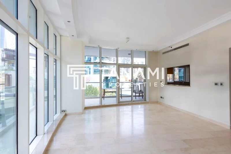 Community View | 3 Bed + M + Office Space | Vacant64037065289347112