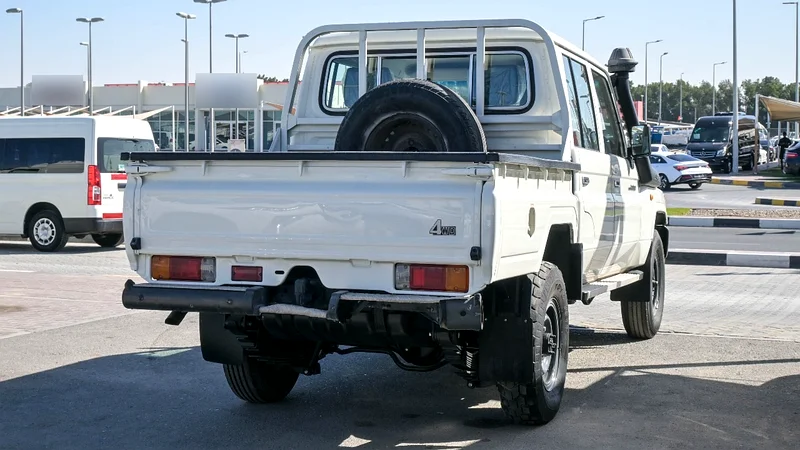 تويوتا لاند كروزر LX ديزل خليجي63137336222338111