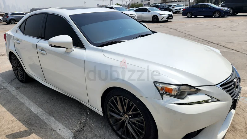 LEXUS IS 300 3.5L MODEL 2016 Canadian Specs 168,000 KM (Owner)63137800363907114