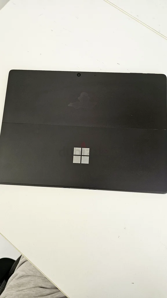 Microsoft Surface Pro 9 WITH KEYBOARD63256071626113111