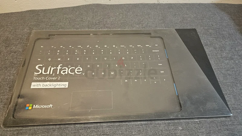 غطاء اللمس Microsoft Surface مع إضاءة خلفية في العلبة الأصلية632544953484821124