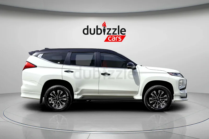 AED 1489/month | 2023 Mitsubishi Montero Sport GLS 4WD Premium | GCC Specs | Ref#33843063224310828289113