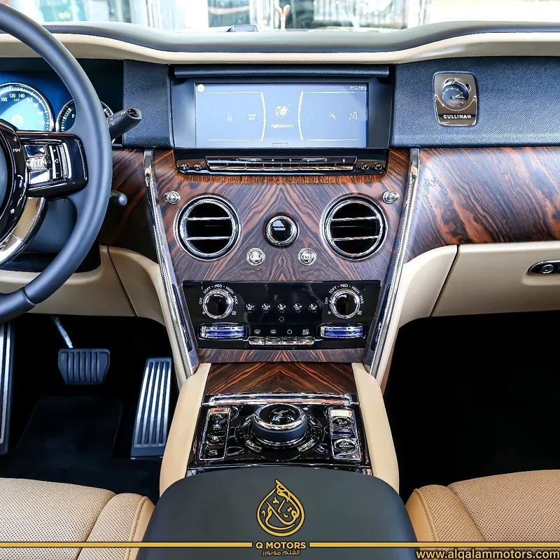 2020 ROLLS ROYCE CULLINAN DONE 12,000KM ( FULL SERCICE HISTORY FROM ROLLS ROYCE )63173486148738114