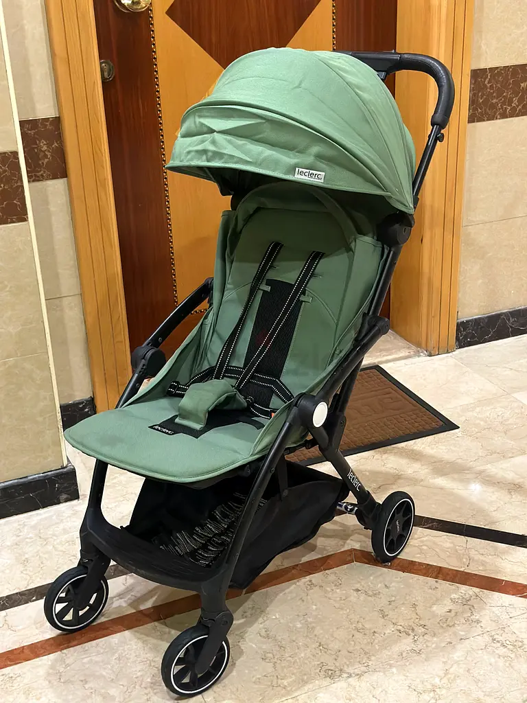 LecLerc stroller ( Cabin Approved )63205357521793113
