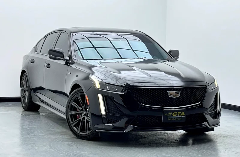 سيارة كاديلاك CT5 -V لعام 2020، مع سجل صيانة كامِل لدى وكالة كاديلاك، وضمان سارٍ، بحالة ممتازة، وأقل من الكيلومترات المعتادة، مخصصة لدول مجلس التعاون الخليجي63175261142402112
