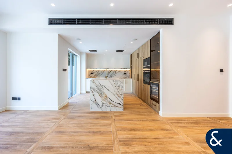 FULLY UPGRADED | 4 BEDS EXTENDED | ONE OF ONE63922623994113112