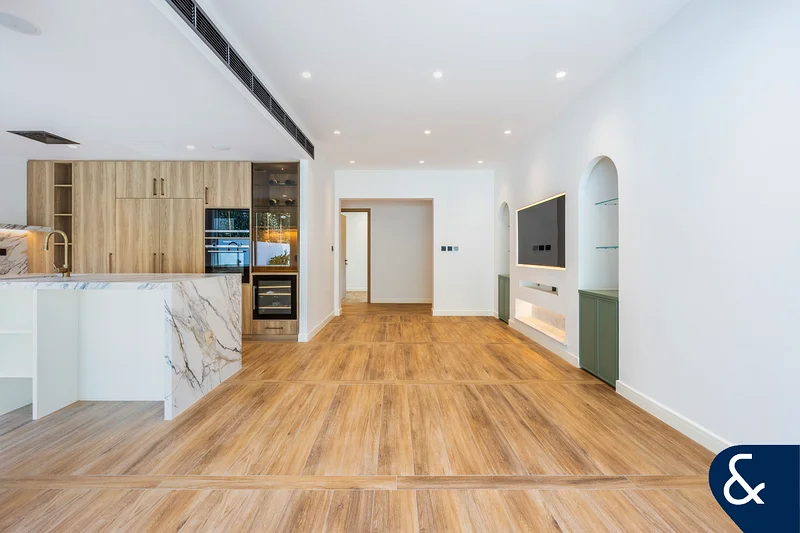 FULLY UPGRADED | 4 BEDS EXTENDED | ONE OF ONE63922623994113113
