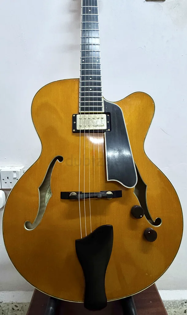بيع أو تبادل غيتار إلكتريكي Eastman T146SM Thinl63227805318274111