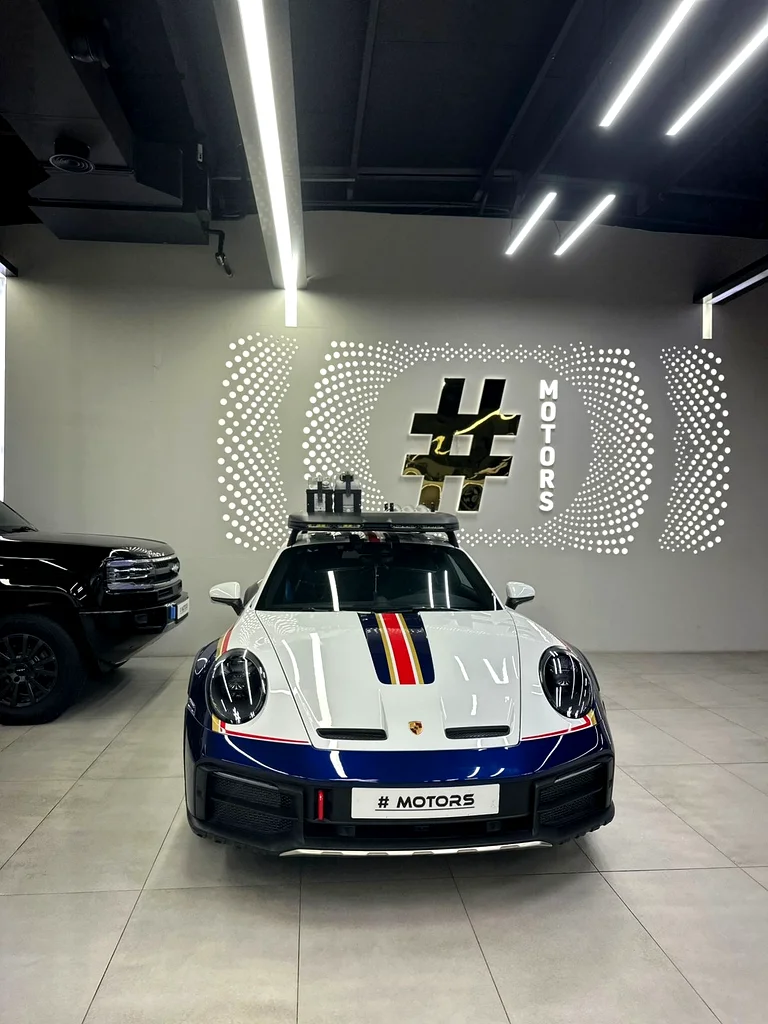 Porsche Dakar 91163226737688322111