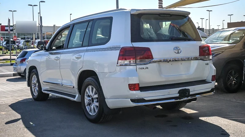 Toyota land cruiser diesel GCC63159715366018114