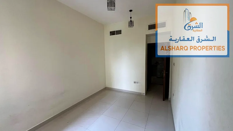 شقة بغرفة نوم واحدة للإيجار _ كورنيش عجمان _ سنوي _ للعائلات فقط _ حمامان _ بإطلالة مفتوحة63294324821761113