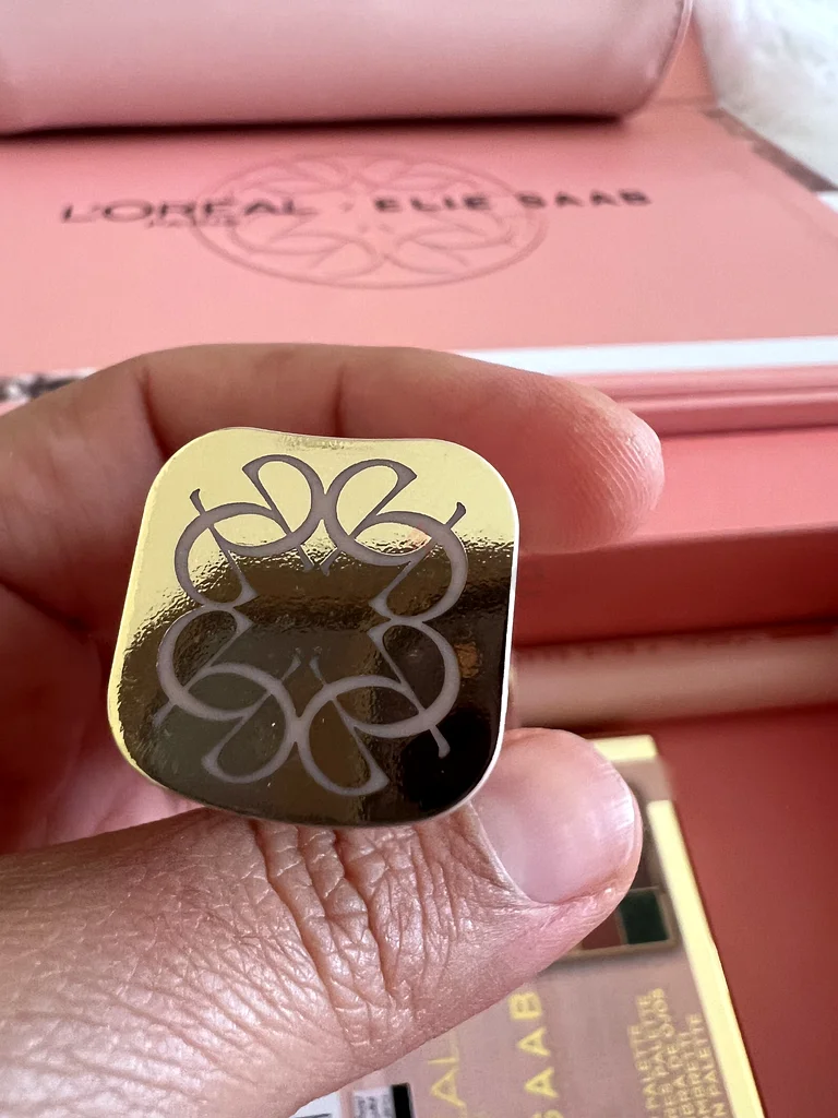 L’Oréal x Elie Saab – Color Riche Lipstick “ATTITUDE ROYAL”63242172560131113